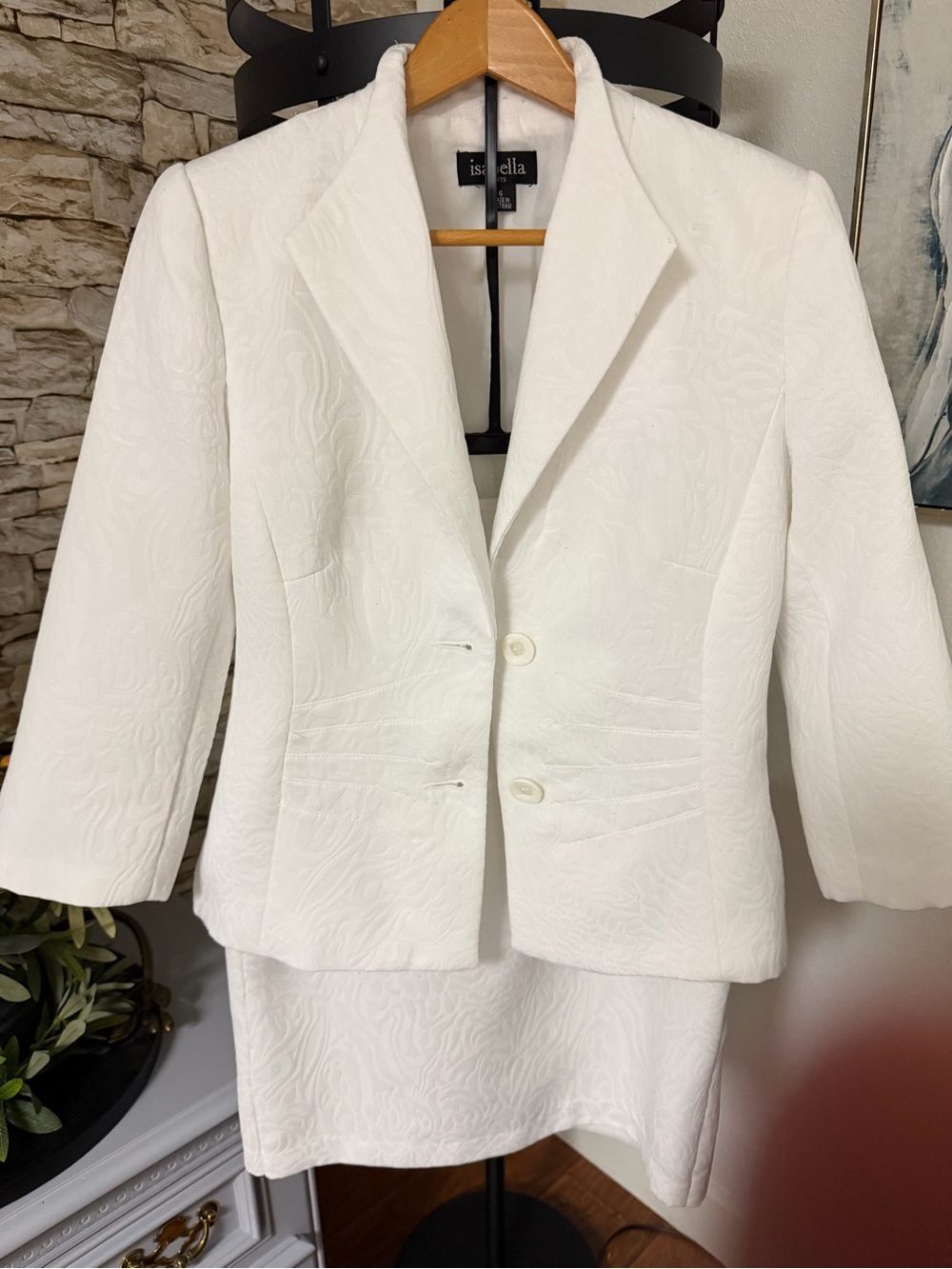 Isabella skirt suit Cream Textured Two-Button Blazer